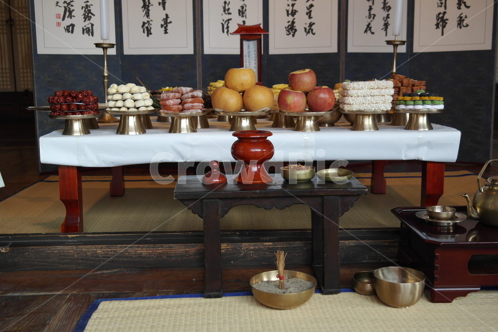 정월초하루,명절,차례상,세배,차례지내기