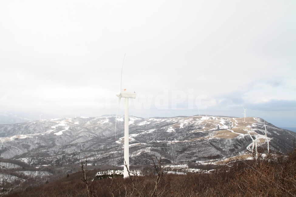 풍력발전기,겨울풍경,자연,대관령,감성사진,설경,자연,풍경,nature,landscape,한국자연풍경,한국자연경관,korea nature landscape,산업,industry,industrial,에너지산업,energy industry,machine,기계,engine,엔진,motor,모터