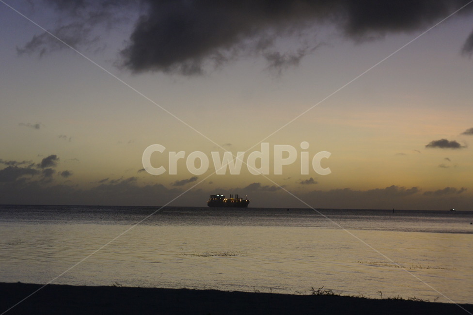 일몰,저녁,하늘,수평선,바다,sea,구름,노을,sunset,날씨,vehicle