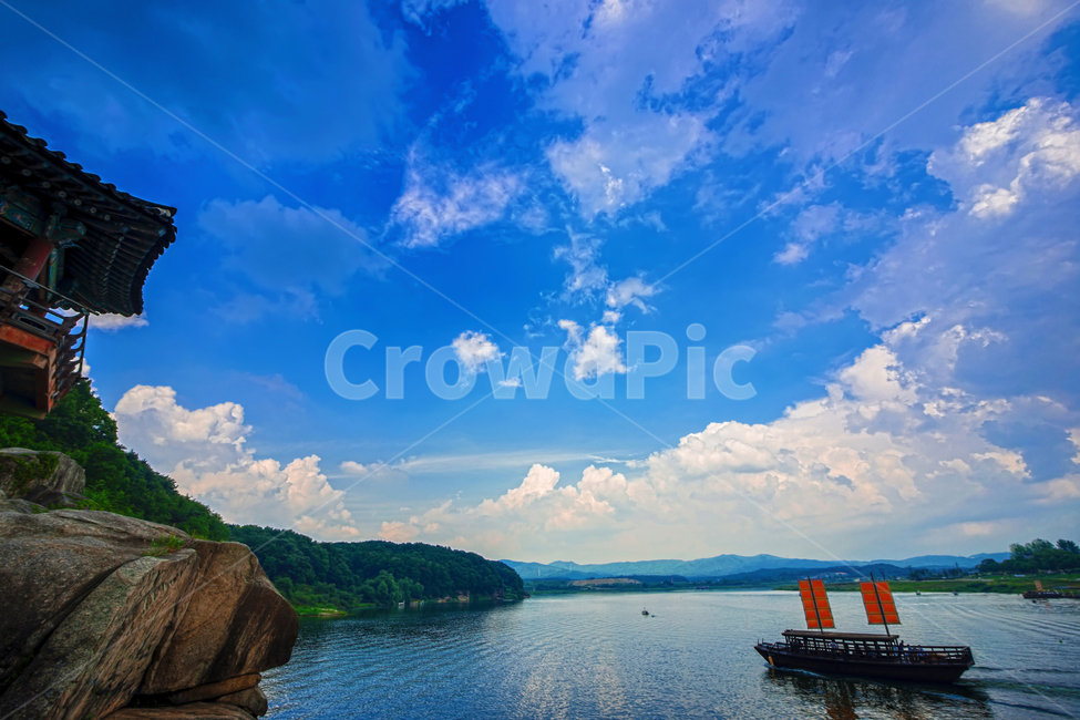 신륵사,여주,절,조계종,종교,경기도,자연,nature,water,물,boat,보트,자연,풍경,nature,landscape