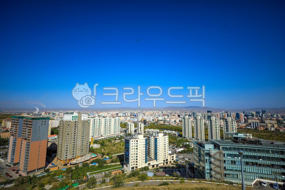 몽골,울란바토르,몽골수도,수도,city,neighborhood,condo,콘도,도랑,ditch,주택,housing,car,architecture,건축학,building,건물,도시,도시경관,cityscape,outdoors,옥외