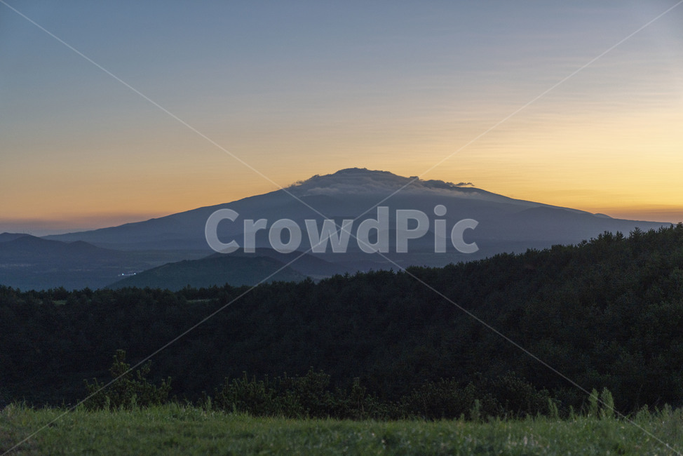 제주도,한라산,일몰,yellow,sunset,landscape,관광지,jejuisland,화산섬,구름,cloud,오름,기생화산