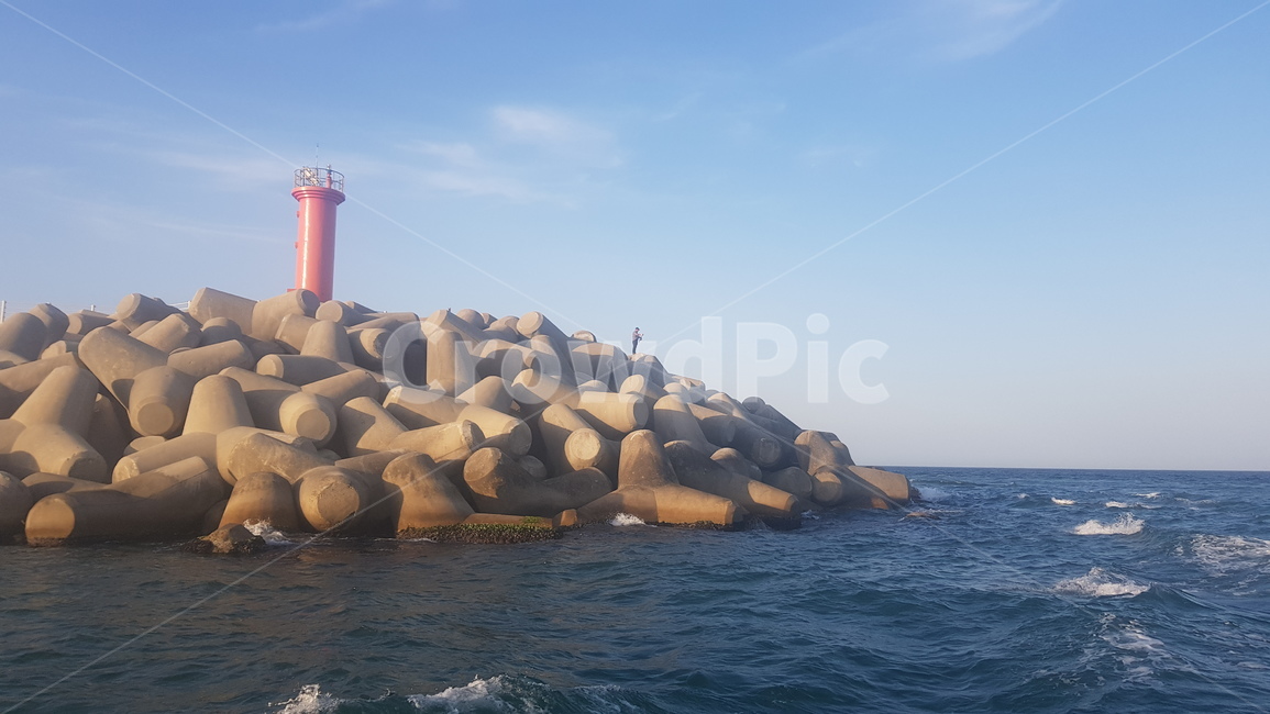 바다,등대,테트라포트,하늘,방파제,tetrapod,lihgthouse