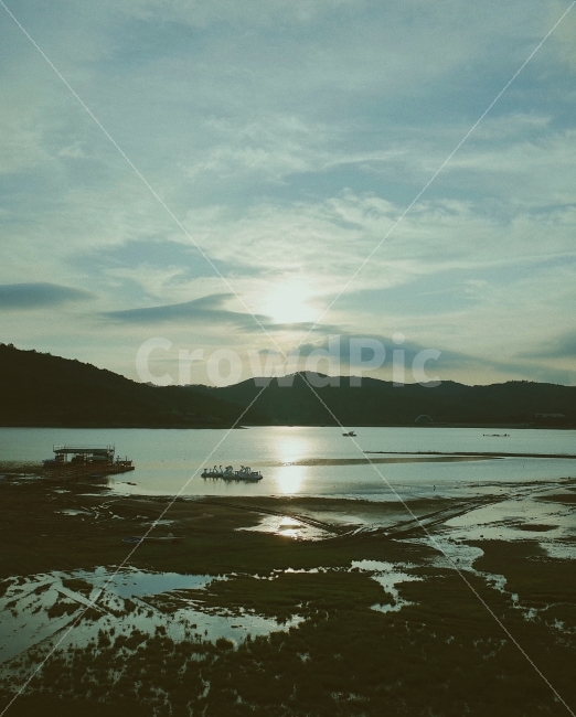 저녁노을,풍경,리코gr2,감성사진,오리배,감성,해질녘,자연,풍경,nature,landscape,outdoors,옥외,land,땅,water,물