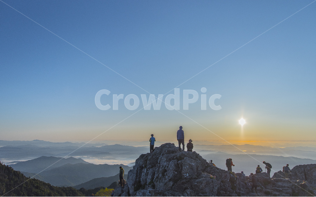 산,하늘,풍경,일출,구름,자연,풍경,nature,landscape,사람들,대중,군중,other people,crowd,여행,휴가,traveling,vacation,trip,flare,플레어,light,빛,outdoors,옥외