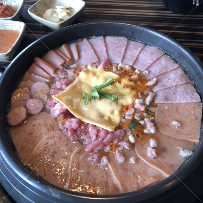 부대찌개,음식,식당,한국,햄,음식,식재료,요리,food,cook,meal,dishes,food reserves,한식,한국음식,한국요리,korean food,korean dishes,korean meal,korean cook