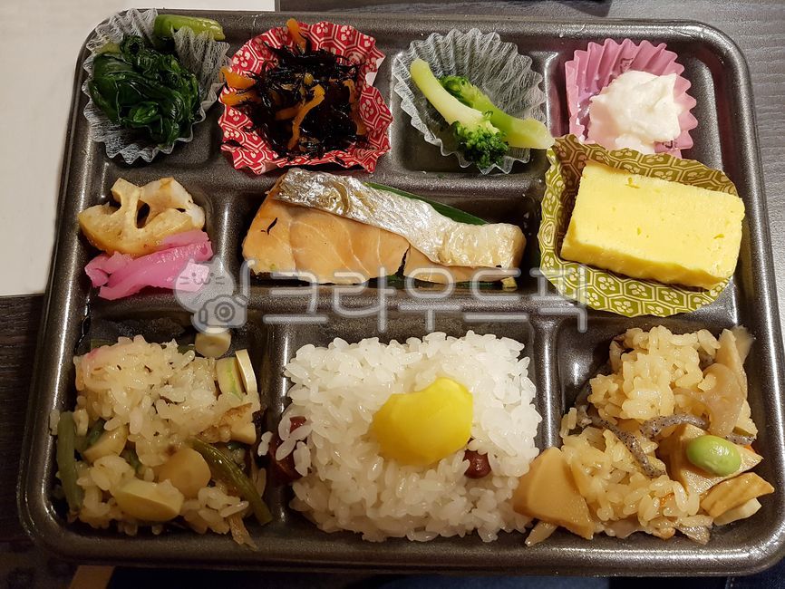 일본음식,일본,일본요리,도시락,벤또,japan,japanese,japanesefood,lunchbox,japaneselunchbox,meal,식사,food,음식,나고야,나고야음식,nagoya,nagoyafood,에끼벤,ekiben
