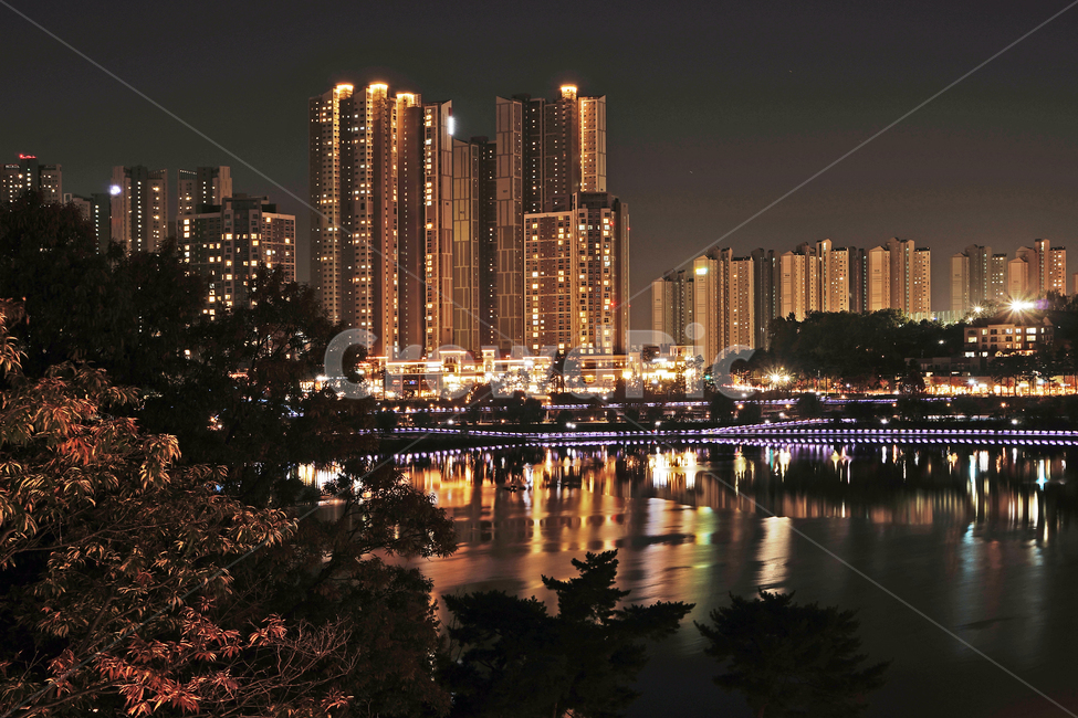광교호수공원,영통,수원시,호수,원천저수지,아파트,반영,야경,야경,밤,풍경,nightscape,night,landscape,건축물,건물외관,exterior,building,structure,architecture,construction