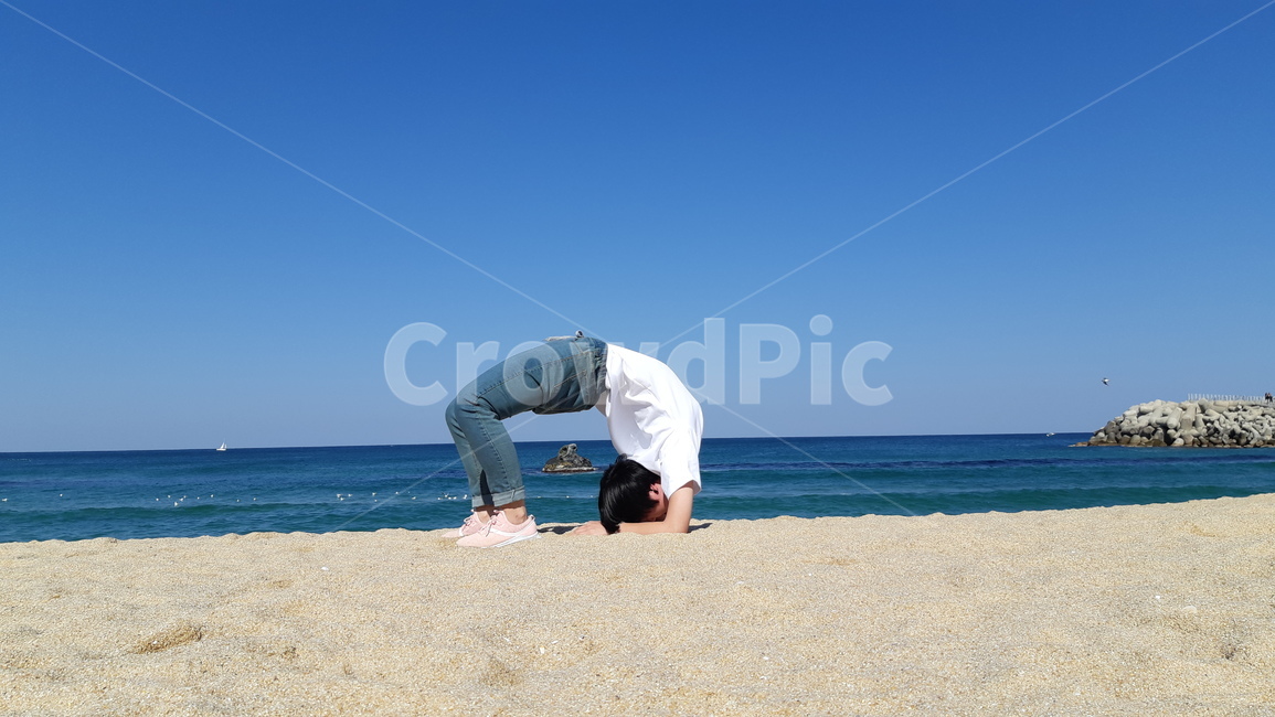 요가,운동,바다,하늘,야외,후굴자세,다이어트,건강