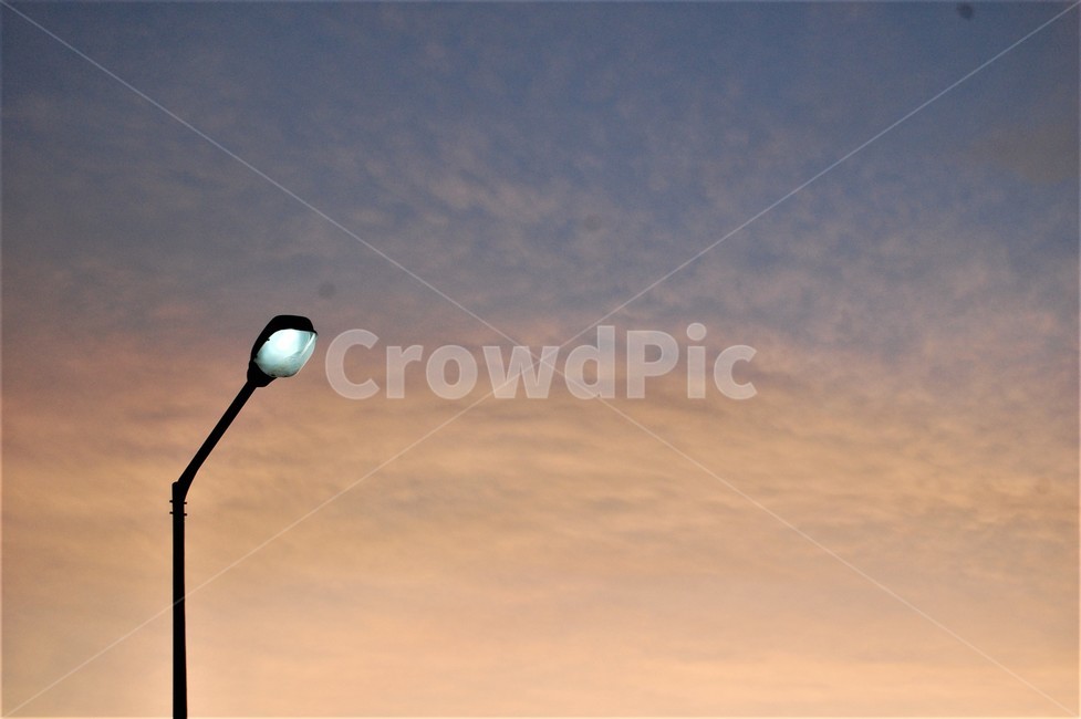 한국,가로등,하늘,가로등불빛,아침,새벽,램프포스트,lamppost,야경,밤,풍경,nightscape,night,landscape