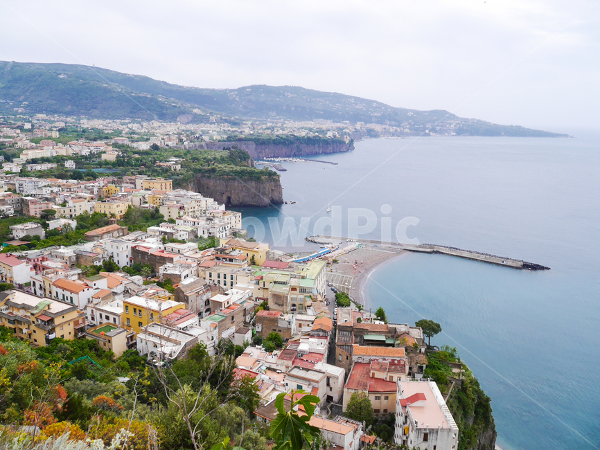 소렌토,전경,이탈리아,풍경,경치,바다,해안,해안선,유럽,여행지,관광지,도시,해안도시,나폴리,이탈리아남부,지중해,아름다운,소도시,도시,풍경,city,landscape,해외,외국,세계,foreign,oversea,world,세계도시풍경,해외도시풍경,외국도시풍경,world cityscape,outdoors,옥외,nature,자연,scenery,land,땅