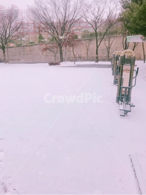 nature,자연,snow,눈,운동기구,눈밭,겨울,계절,winter,season