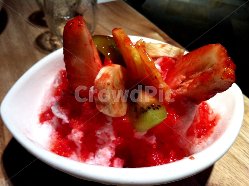 음식,과일,빙수,딸기,바나나,음식,식재료,요리,food,cook,meal,dishes,food reserves,과일,열매,fruit,디저트,간식,후식,dessert,snack