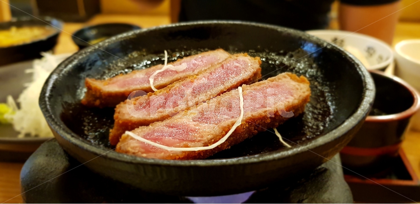 규카츠,교토가츠규,소고기,돈가스,음식,고기,음식,식재료,요리,food,cook,meal,dishes,food reserves,일식,일본음식,일본요리,Japanese food,Japanese dishes,Japanese meal,Japanese cook