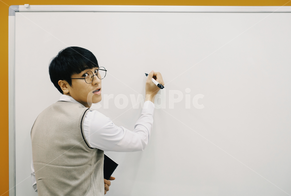 교육,학생,수능,고등학생,고3,고딩,남고생,시험,수업,학업,진로,사람,인물,인간,human,person,남성,남자,man,male,교육,학교,공부,education,learning,study,school