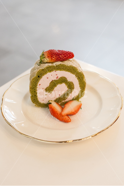 커피,케이크,블루베리스무디,녹차케이크,말차케이크,카페스냅,커피스냅,음식,식재료,요리,food,cook,meal,dishes,food reserves,빵,bread,디저트,간식,후식,dessert,snack