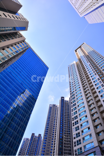 아파트,첨단빌딩,고층빌딩,빌딩가,대기업,인텔리전트,스카이라인,랜드마크,회사,기업,오피스,사무실,임직원,비즈니스,업무,사무,직장,일터,백그라운드,바탕,배경,임대,매매,부동산,리스,뱅크,빌딩,초고층,서울,건축물,건물,오피스텔,건축,높은,building,city,officebusiness,seoul,lease,유리창,반사,glass,window,하늘,구름,건축물,건물외관,exterior,building,structure,architecture,construction,비즈니스,사업,business,service,work