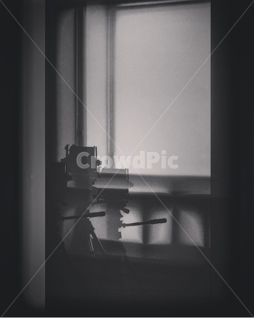 사진,흑백,카메라,풍경,추억,감성,감성사진,대형카메라,창문,사진작가,포토그래퍼,photographer,흑백,모노톤,monochrome,black and white,사물,물건,오브젝트,thing,object,matter
