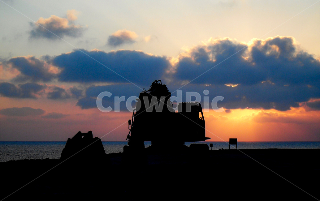 일출,중장비,해변,여명,공사,실루엣,현장,실루엣,그림자,silhouette,shadow,산업,industry,industrial