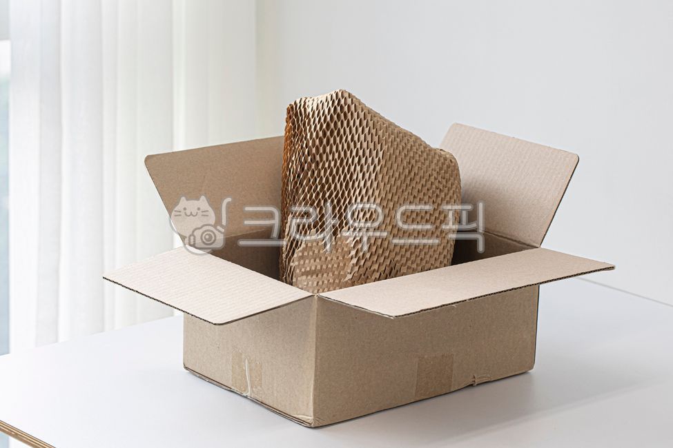 gift,delivery,parcel,Paper box,Box,box,packaging,Unboxing,wrapping paper,Eco,delivery box,paper wrapping paper,paper,tape,boxing,packaging material,paper box,Jiami