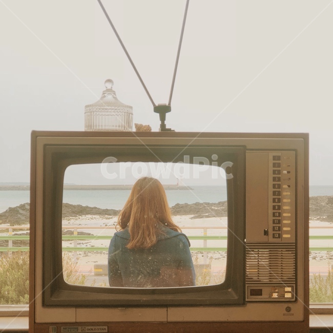 여행,제주,jeju,travel,tv,여자,여자뒷모습,제주도,jeju,jeju island,사람,인물,인간,human,person,여성,여자,woman,female,lady,감성,sensible,feeling,display,디스플레이,electronics,전자 제품,screen,화면,monitor,감시 장치,television,텔레비전,TV