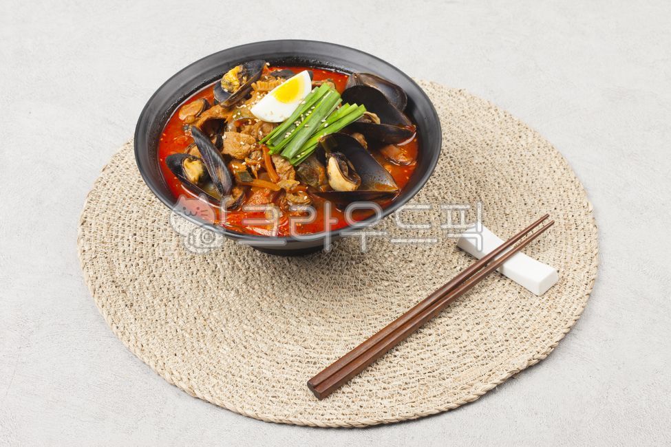 짬뽕,해물짬뽕,중화요리,중식,요리,식사,음식,식재료,면류,면요리