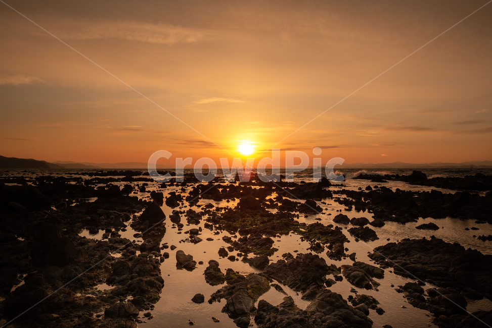 일몰,노을,바다,태양,sunset,풍경,자연,풍경,nature,landscape,한국자연풍경,한국자연경관,korea nature landscape,outdoors,옥외,dawn,새벽,sky,하늘,red sky,붉은 하늘,dusk,황혼