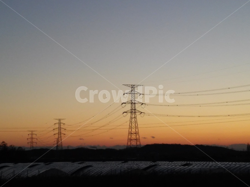 전력선,송전탑,electrictransmissiontower,cable,노을,붉은색,에너지산업,energy industry