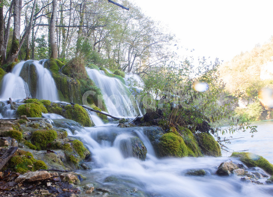 light,폭포,waterfall,폭포수,크로아티아,호수,lake,세계자연경관,flare,플레어,숲,자연,경관,경치,배경,풍경,흙,땅,빛,햇빛,긍정,평온,평화,밝은,sunny,weather,forest,leaf,tree,삼림지,woodland,outdoors,옥외,sunlight,grove,작은숲,나무,나라,land,초목,vegetation,식물,plant,자연,풍경,nature,landscape