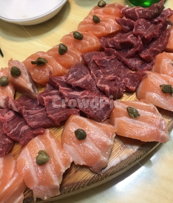 연어,연어회,육회,육사시미,회,사시미,술안주,회식,연어육회,육회연어,음식,식재료,요리,food,cook,meal,dishes,food reserves,육류,고기,meat,수산물,해산물,fishery products,seafood