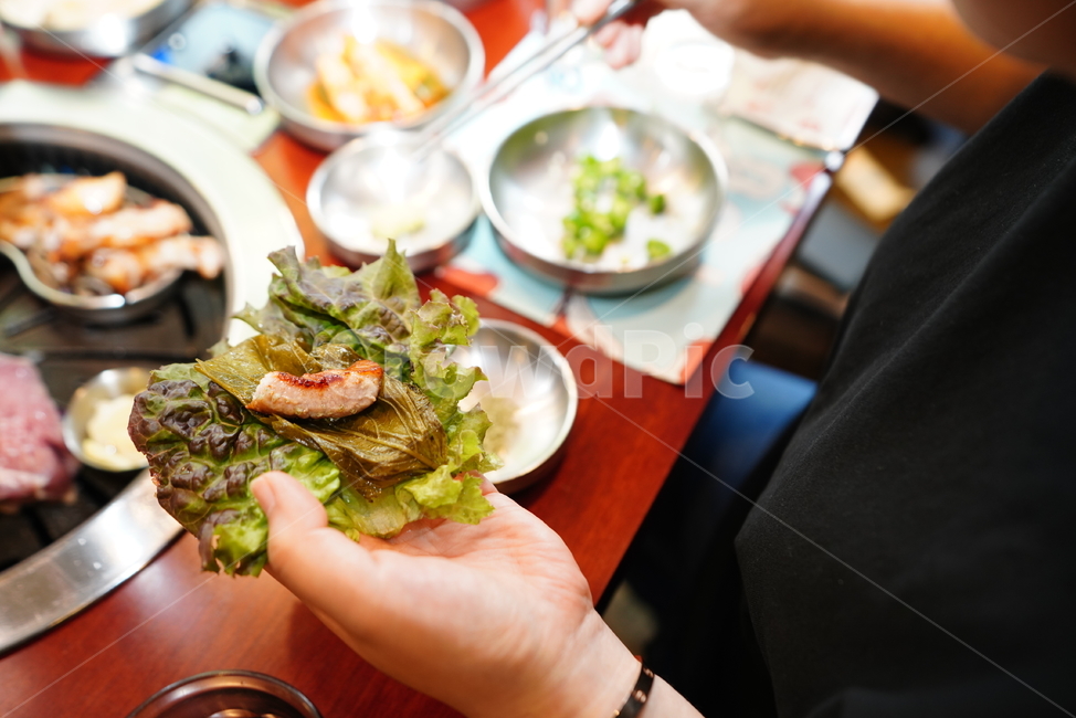 쌈,고기,식사,음식,푸드,안주,상추,야채,돼지,육식,육류,한식,음식,식재료,요리,food,cook,meal,dishes,food reserves