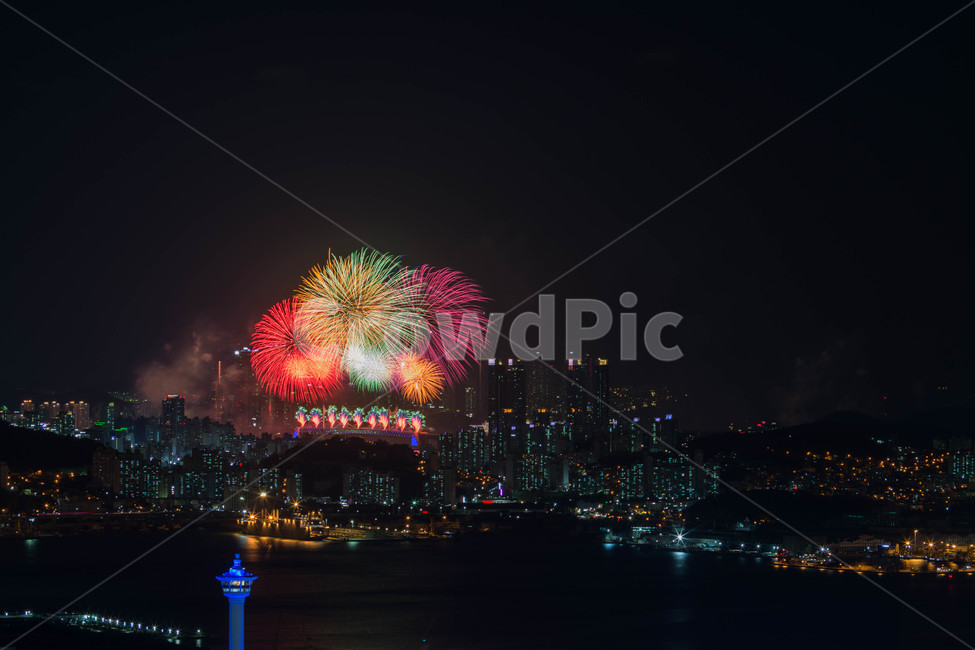 부산불꽃축제,풍경,불꽃,자연,축제,야경,부산,야경,밤,풍경,nightscape,night,landscape,도시,city,한국도시풍경,한국도시경관,korea cityscape,축제,행사,festival,carnival,event,nature,outdoors,옥외