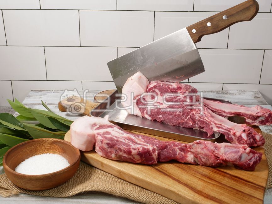 돼지고기,고기,스테이크,돈마호크,등심,목심,캠핑,요리,cook,pork,음식,식재료,요리,food,cook,meal,dishes,food reserves,육류,고기,meat