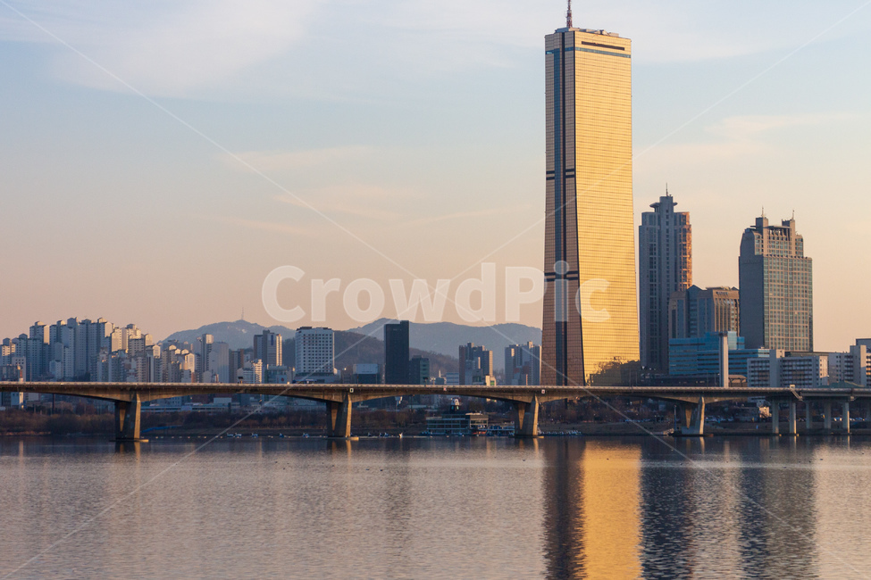 여의도,풍경,원효교,63빌딩,서울,한강,오후,도시,다리,도시,풍경,city,landscape,한국도시풍경,한국도시경관,korea cityscape,랜드마크,landmark,tourist attraction,한국랜드마크,한국관광지,한국명소,korea landmark,korea tourist attraction,building,건물