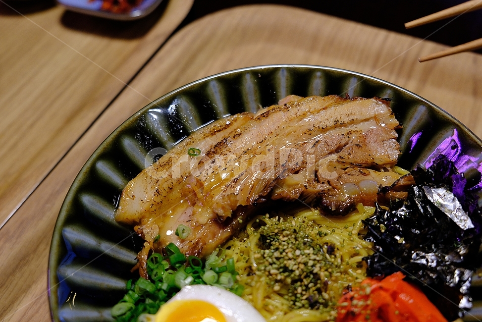 일본음식,라멘,japanesefood,차슈,면기,계란,반숙,ramen,food,pork,egg,음식,식재료,요리,food,cook,meal,dishes,food reserves,면류,면요리,noodles,일식,일본음식,일본요리,Japanese food,Japanese dishes,Japanese meal,Japanese cook