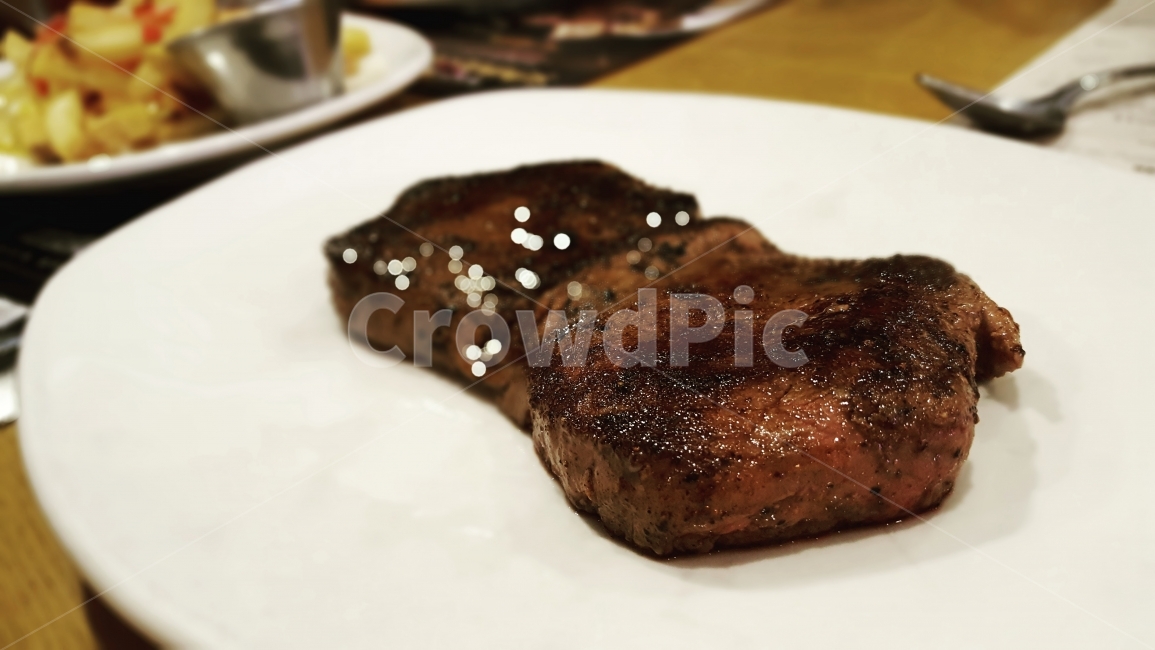 스테이크,보케,레스토랑,음식,요리,음식,식재료,요리,food,cook,meal,dishes,food reserves,육류,고기,meat,양식,서양음식,서양요리,western food,western dishes,western meal,western cook