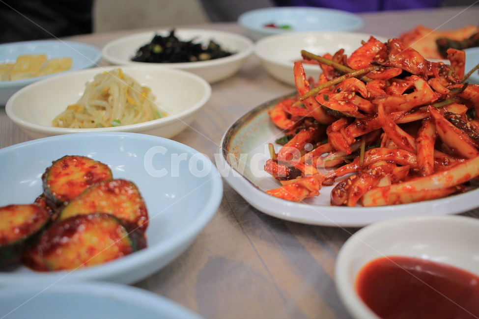 반찬,식사,식당,오이소박이,먹거리,음식,식재료,요리,food,cook,meal,dishes,food reserves,한식,한국음식,한국요리,korean food,korean dishes,korean meal,korean cook