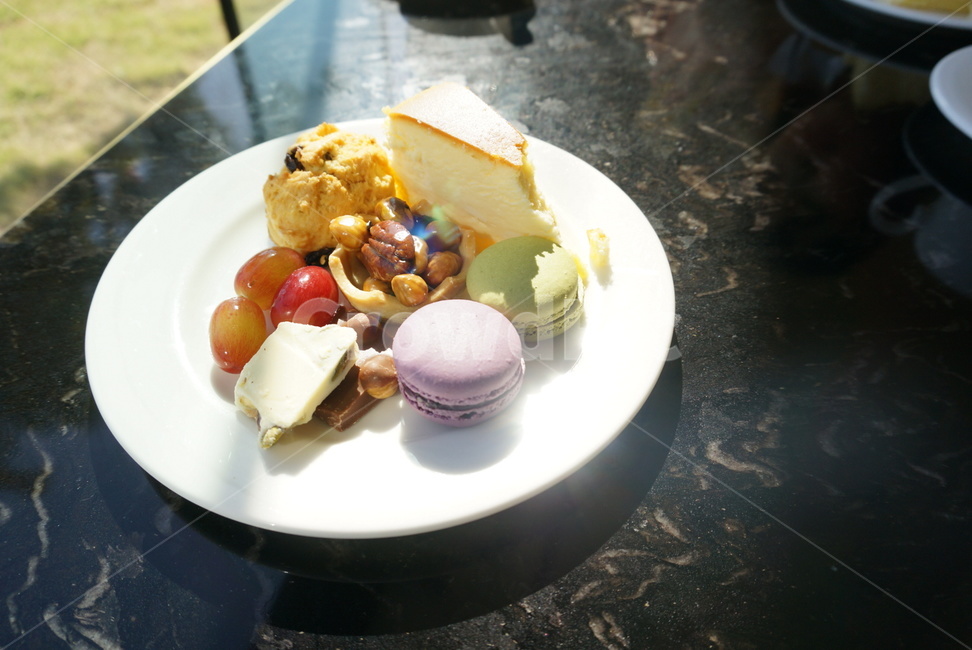 hotel,dessert,macaron,cheezecake,호텔,마카롱,디저트,치즈케이크,음식,식재료,요리,food,cook,meal,dishes,food reserves,디저트,간식,후식,dessert,snack