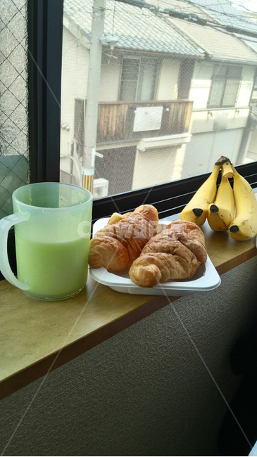 food,음식,croissant,크로와상,banana,milk,아침,브런치,blunch,음식,식재료,요리,food,cook,meal,dishes,food reserves