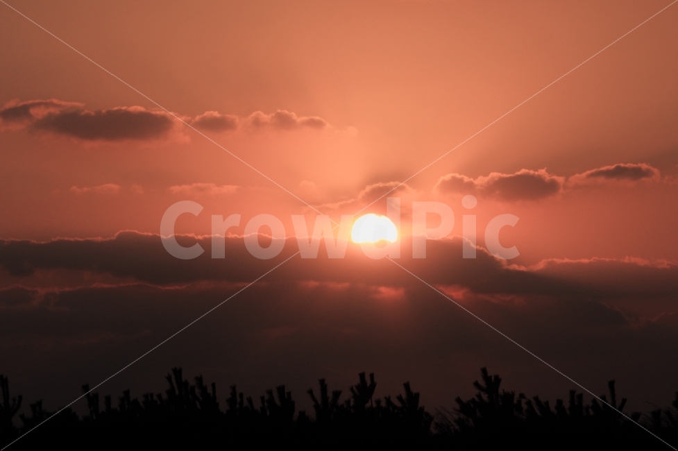 석양,일몰,낙조,구름,서해,붉은태양,자연,풍경,nature,landscape,감성,sensible,feeling,outdoors,옥외,sunlight,햇빛,sky,하늘