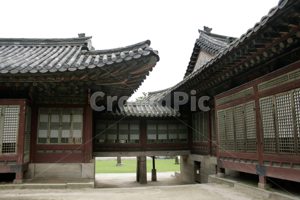 덕수궁,준명당,즉조당,전각,궁,전통,한국,한국전통,한국문화,korean traditional,korean culture,랜드마크,landmark,tourist attraction,한국랜드마크,한국관광지,한국명소,korea landmark,korea tourist attraction,건축물,건물외관,exterior,building,structure,architecture,construction