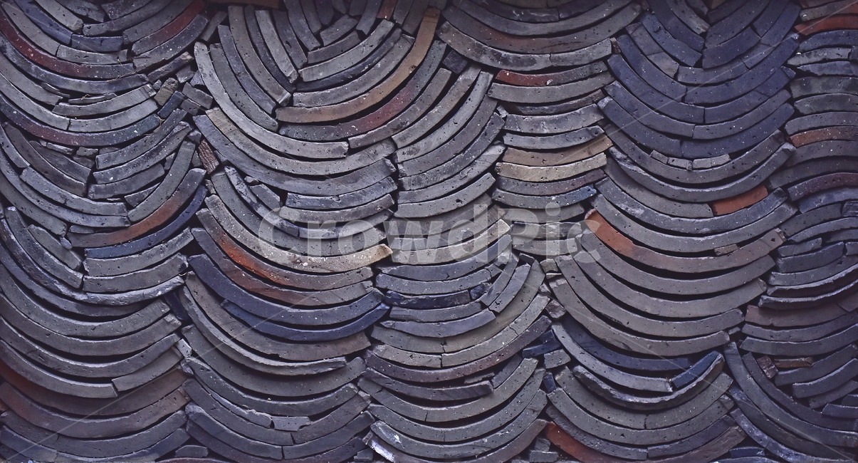 한국전통,전통패턴,기왓장,패턴,빈티지,쌓다,적재,겹치다,traditionalpattern,korean,한국적,건축자재,기와,vintage,retro,복고풍,낡은,오래된,올드,old,세월,연결,리듬,웨이브,wave,pattern,texture,텍스쳐,장식물,데코레이션,아웃테리어,인테리어,decoration,background,뉴트로,백그라운드,배경,바탕,텍스처,질감,패턴,texture,pattern