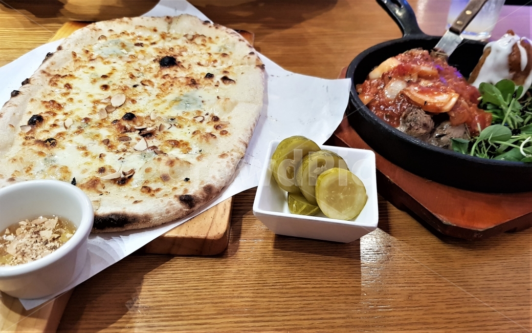 피자,파스타,음식,이탈리안,이탈리아,이탈리아음식,맛있는,먹다,세트메뉴,pizza,pasta,food,italian,italy,italyfood,delicious,eating,setmenu,음식,식재료,요리,food,cook,meal,dishes,food reserves,빵,bread,양식,서양음식,서양요리,western food,western dishes,western meal,western cook