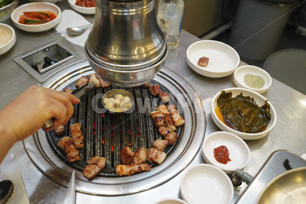 삼겹살,고기,구이,한식,먹방,음식,식사,술자리,술안주,안주거리,먹거리,푸드,육식,육류,돼지,음식,식재료,요리,food,cook,meal,dishes,food reserves,육류,고기,meat