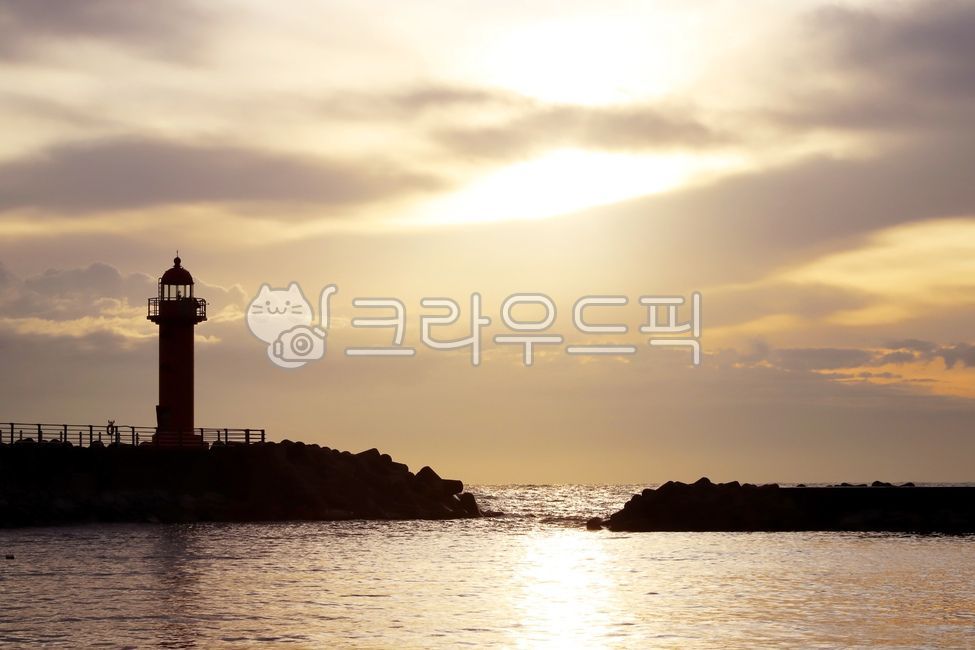 헌화로,심곡항,등대,일출,해맞이