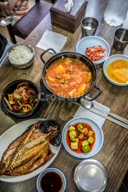 생선구이,음식,백반,먹방,푸드,제육볶음,우리음식,한식,음식,식재료,요리,food,cook,meal,dishes,food reserves,한식,한국음식,한국요리,korean food,korean dishes,korean meal,korean cook