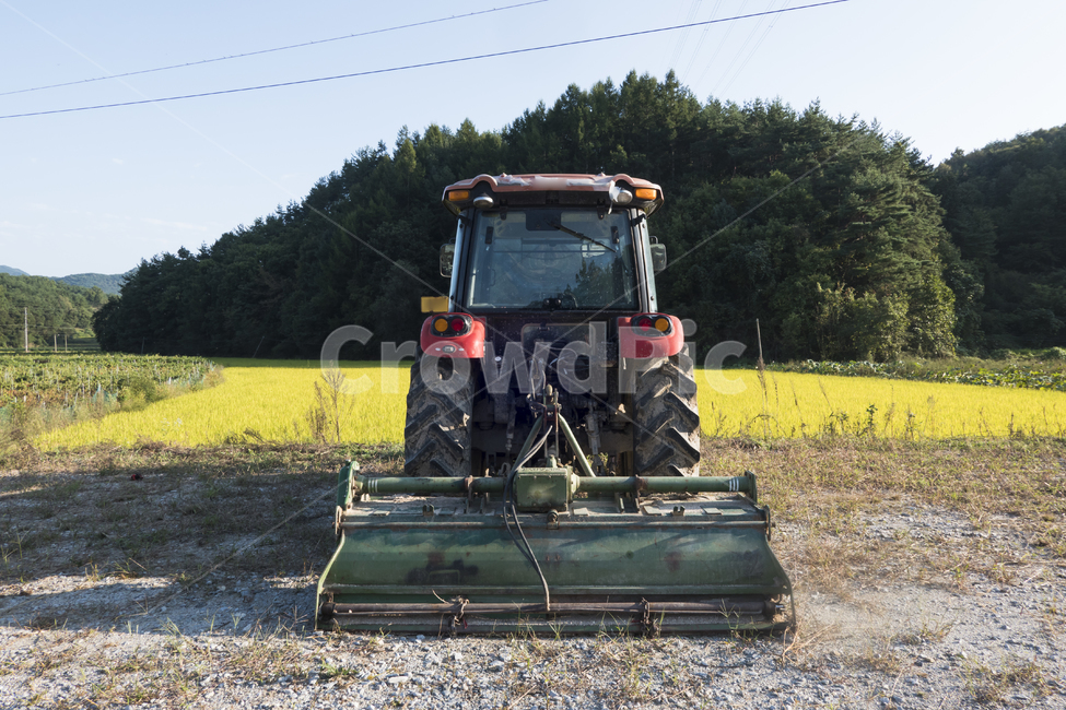 트랙터,농기구,농사,전원,중장비,시골,농업,농사,agriculture,farming,farming industry