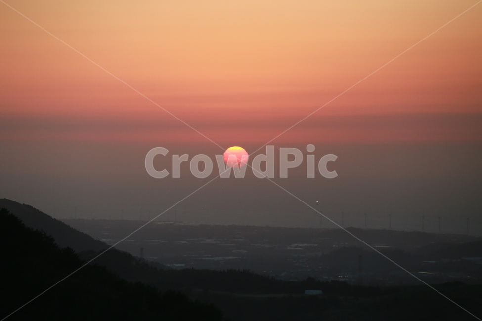 노을,풍경,해,일몰,하늘,지는해,붉은노을,붉은하늘,빨강,레드,landscape,sky,red,해질녘,natural,자연,일몰풍경,가을,가을노을,자연,풍경,nature,landscape,outdoors,옥외