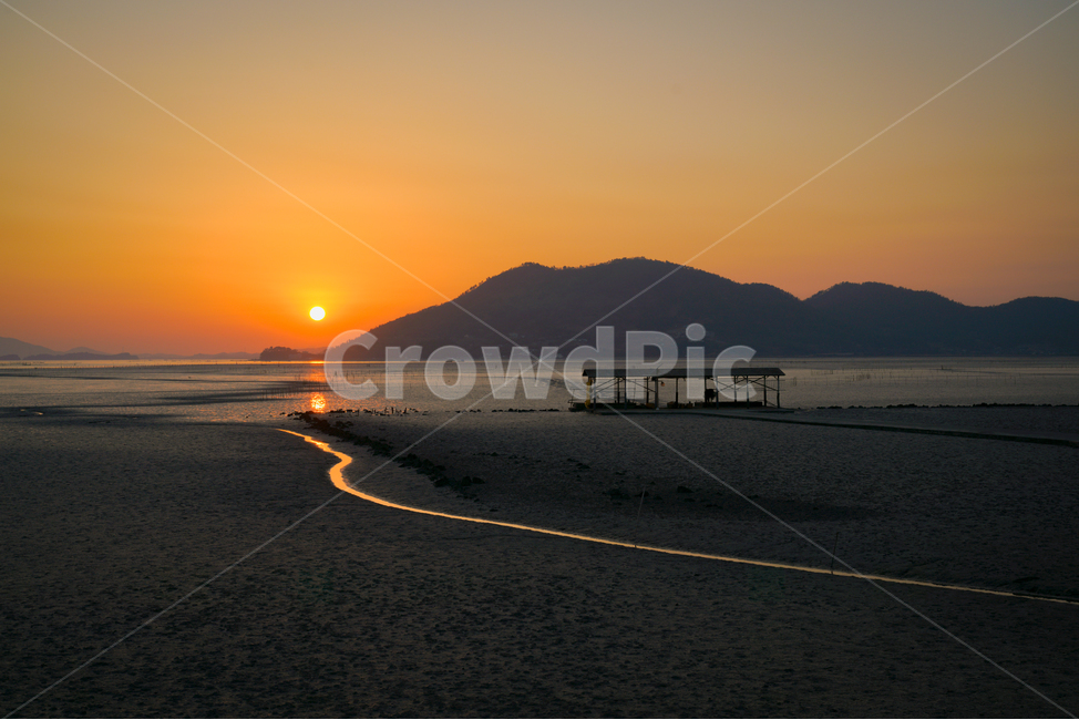 풍경,일몰,와온,해질녘,노을,붉은노을,순천,순천만,갯벌,sunset,sun,sundown,순천일몰,순천와온,자연,풍경,nature,landscape,한국자연풍경,한국자연경관,korea nature landscape,outdoors,옥외,flare,플레어,light,빛