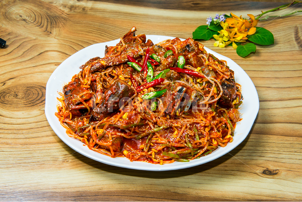 Braised nose bridge,Korean cuisine,Steamed fish,store food,Korean,Midnight Snack,menu,fish dishes,Menu Board Dishes,Steamed nose bridge,stewed fish,Spicy seasoned dishes